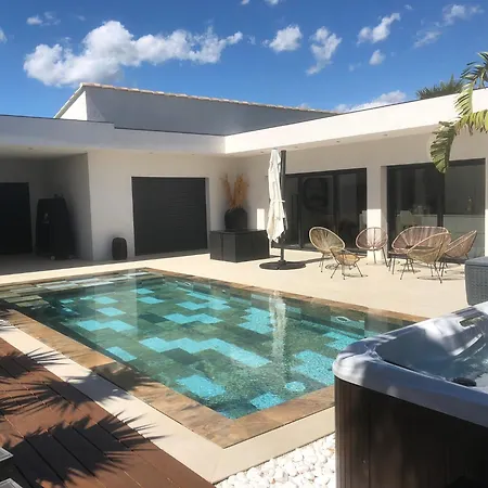 Villa D'architecte Cyr Sur