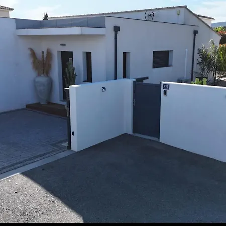 Villa D'architecte Cyr Sur